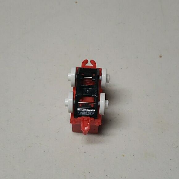 Thomas & Friends MINIS Peppermint Candy Skarloey Sweets Theme - Picture 5 of 5